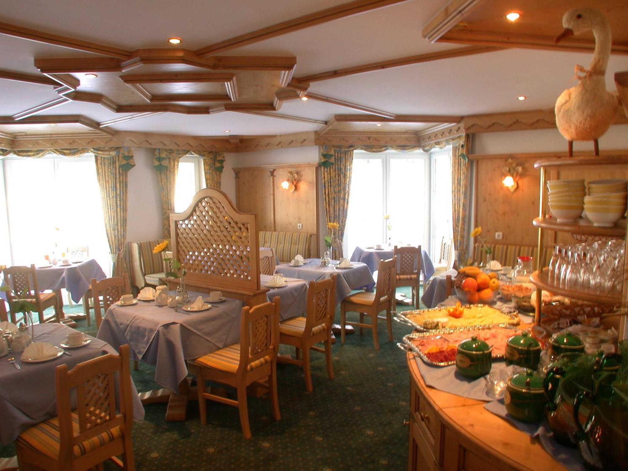 Hotel Garni Pradella Ішгль Екстер'єр фото